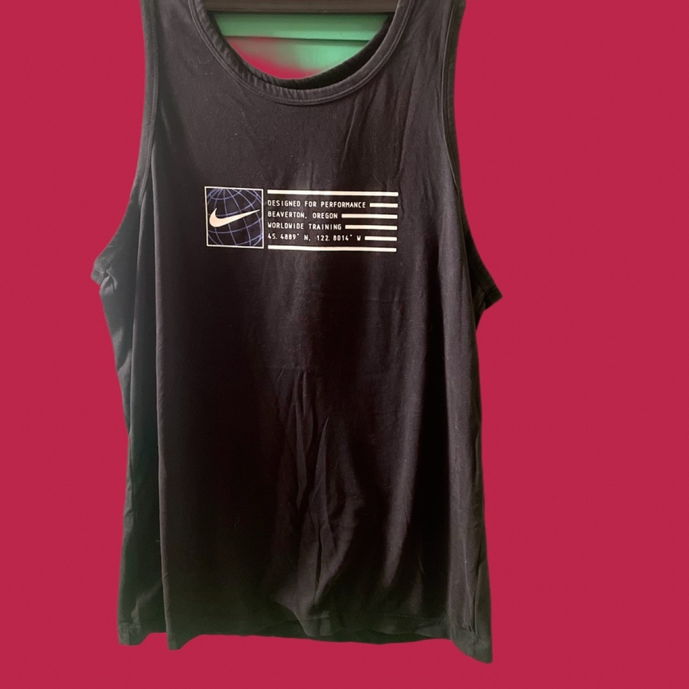 Nike Black Performance Graphic Tank